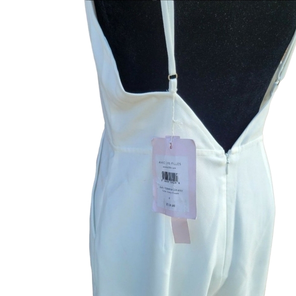 Avec Les Filles Womens  Zippered Cropped Low V-back Spaghetti Strap. Size 4. NWT - Picture 7 of 8